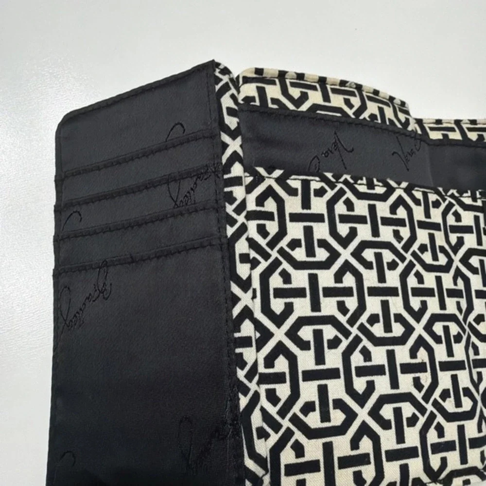 Vera Bradley Baroque Tote Bag + Wallet Quilted Floral Black Yellow.‎     5168
